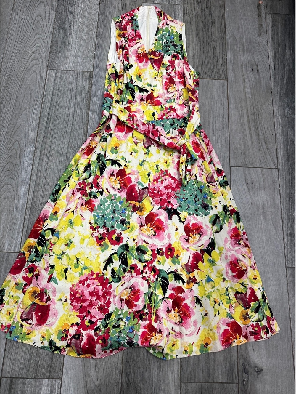 London Times Floral Sleeveless Midi Dress with Belt